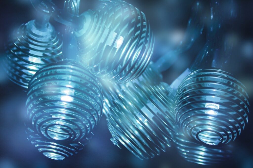 découvrez notre sélection de décorations de noël led d'extérieur pour illuminer vos fêtes. des guirlandes scintillantes et des motifs festifs qui apporteront magie et chaleur à votre jardin. transformez votre extérieur en un véritable paysage hivernal!