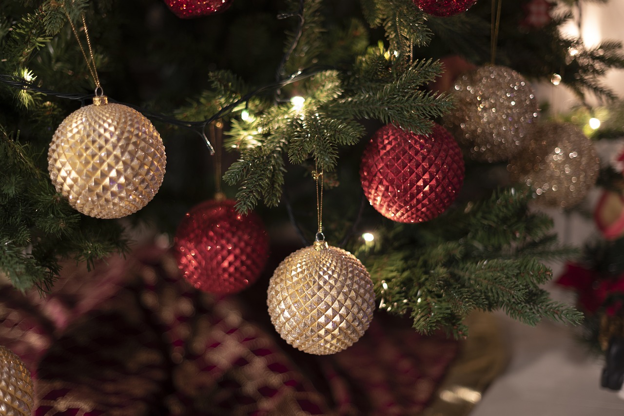 découvrez nos kits de décoration de noël diy pour créer des décorations uniques et personnalisées. parfaits pour passer du temps en famille, ces kits comprennent tout le nécessaire pour embellir votre maison et apporter une touche festive à vos fêtes de fin d'année.